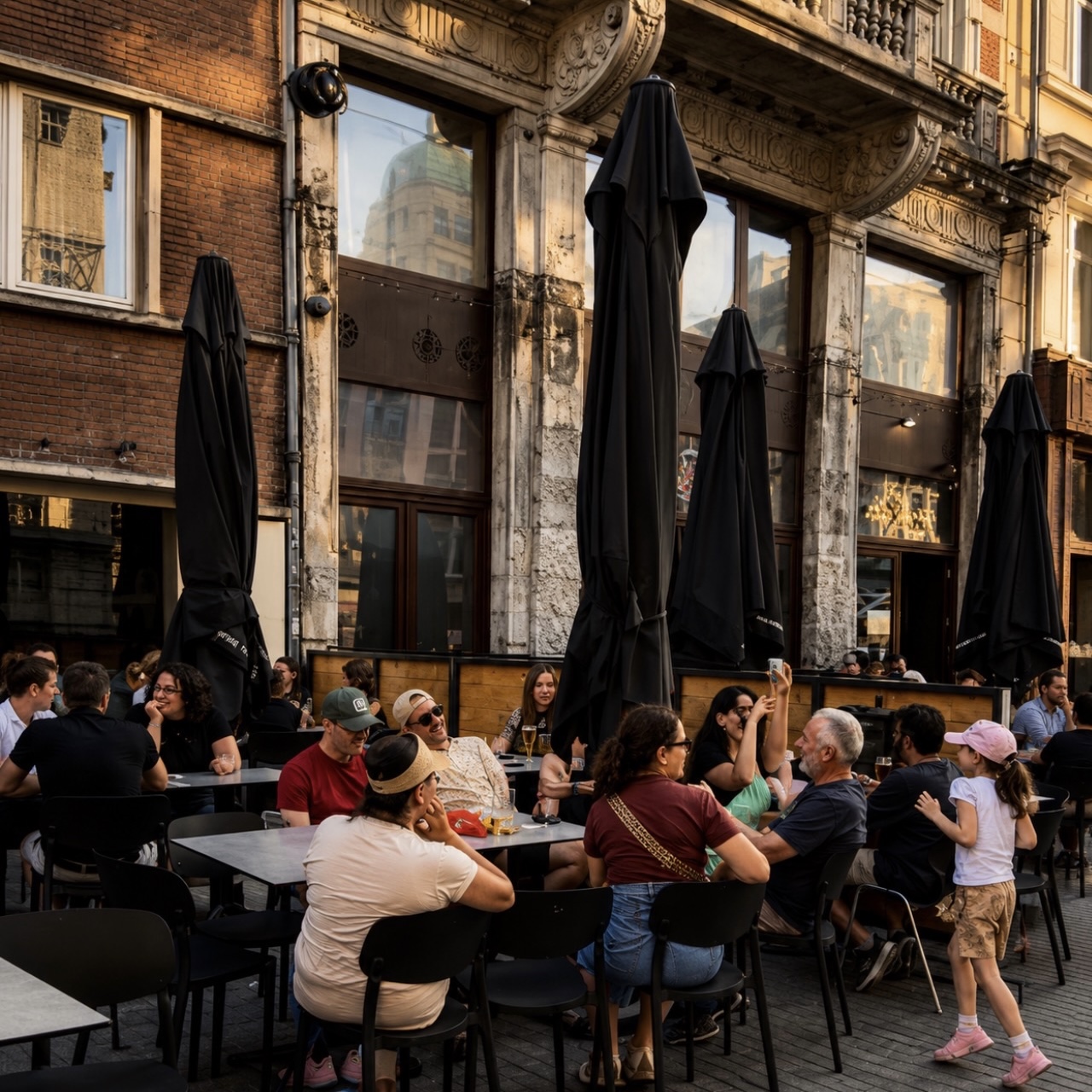 Lively afternoon on DownTown Brussels terrace
